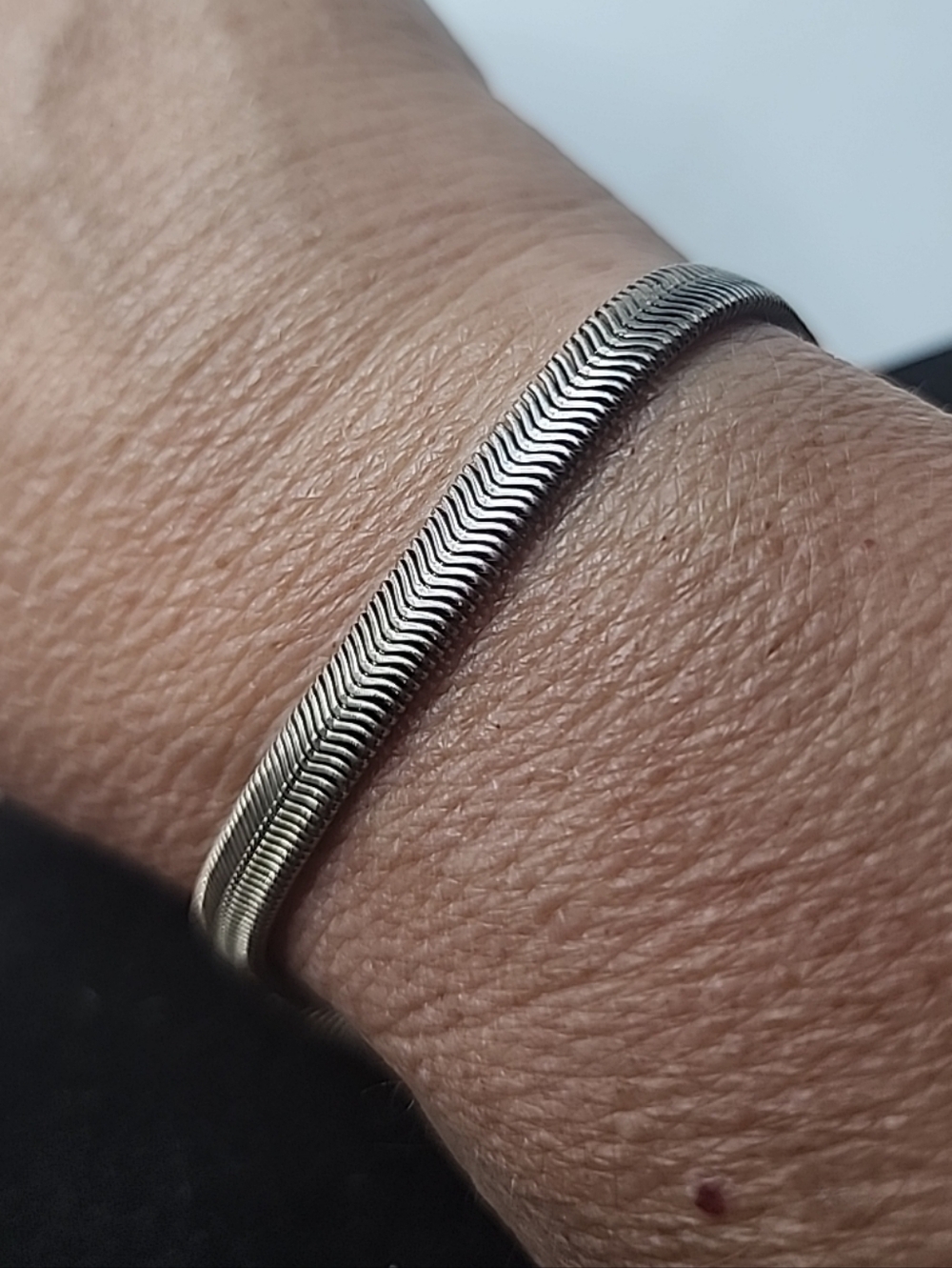 Vintage Sterling Silver Herringbone Chain Bracelet 8" 6mm 8.6 Grams